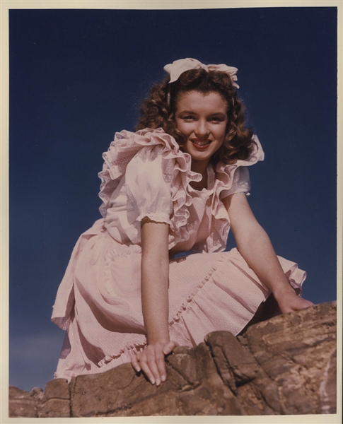 Original 8'' x 10'' Photograph of Marilyn Monroe Taken by Andre de Dienes in 1945 With de Dienes Backstamp